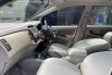 Toyota Kijang Innova V 2014 Abu-abu 14