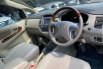 Toyota Kijang Innova V 2014 Abu-abu 11