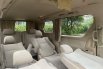 Toyota Alphard S 2.4 at 2009 Hitam 9