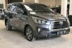 Toyota Innova 2.0 V Lux AT 2021 1