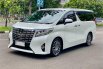 Toyota Alphard 2.5 G A/T 2017 Putih 3