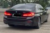 BMW 5 Series 520d 2020 Hitam 5