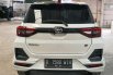 Toyota Raize 1.0T GR Sport AT 2022 Putih 9