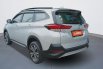 Daihatsu Terios R 1.5 A/T 2021 Silver 6