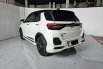 Toyota Raize GR TSS 1.0 AT ( Matic ) 2021 Putih Low km 27rban Two Tone Good Condition siap pakai 5