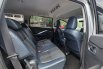 Mitsubishi Xpander Cross CVT 2023 Abu-abu 6