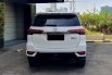 Toyota Fortuner 2.4 TRD AT 2021 putih km 31 ribuan diesel 5