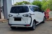 Toyota Sienta V CVT 2017 putih km 69rban 6