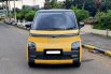 Wuling Air EV 2023 long range kuning km 9 ribuan 1