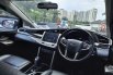 Toyota Venturer 2.0 AT Bensin 2021 8