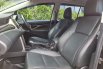 Toyota Venturer 2.0 AT Bensin 2021 19