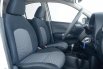 JUAL Nissan March 1.2 XS AT 2017 Putih 6