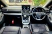 Toyota Kijang Innova Zenix Hybrid 2023 Hitam reborn 2