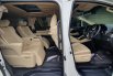 Toyota Alphard 2.5 G A/T 2023 putih km 11 ribuan sunroof 16