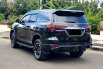 Toyota Fortuner New  4x2 2.4 GR Sport A/T 2022 diesel hitam pajak panjang siap pakai 14