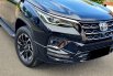 Toyota Fortuner New  4x2 2.4 GR Sport A/T 2022 diesel hitam pajak panjang siap pakai 19