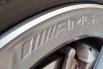 Mercedes-Benz GLA 200 AMG Line 2022 abu km 15 ribuan 18