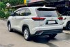 Toyota Kijang Innova Zenix V 2023 Putih 4