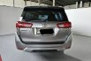 Toyota Innova V 2.4 diesel AT ( Matic ) 2018 Silver plat genap jakarta pusat siap pakai 6