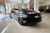 BMW 330i 2.0 M Sport AT 2022 Hitam 4