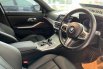 BMW 330i 2.0 M Sport AT 2022 Hitam 9