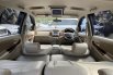 Toyota Kijang Innova V 2014 Abu-abu 8