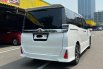 DIJUAL CEPAT!! TOYOTA VOXY AT PUTIH 2019 6