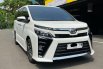 DIJUAL CEPAT!! TOYOTA VOXY AT PUTIH 2019 2