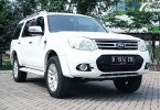 Review Ford Everest XLT Limited 2013