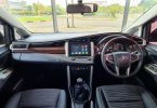 Toyota Kijang Innova 2.4 Q MT 2016 / 2017 / 2018 Black On Black Siap Pakai Luar Kota TDP 50Jt 1