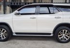 Toyota Fortuner 2.4 VRZ 2017 / 2016 White On Brown Tgn1 Low KM TDP 50Jt 1