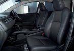 Honda HR-V E CVT 2020 Hitam 2