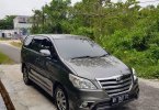 Toyota Kijang Innova 2.0 V Luxury M/T Gasoline 2015 Abu-abu 57