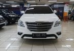 Toyota Kijang Innova V Luxury 2014 3