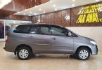 Toyota Kijang Innova 2.0 G MT 2014 Abu-Abu 12