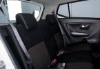Daihatsu Ayla 1.2 R Deluxe 8
