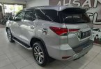 Toyota Fortuner VRZ 2017 Silver 3