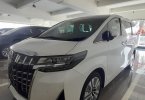 Toyota Alphard 2.5 G A/T  NIK 2023 New 46