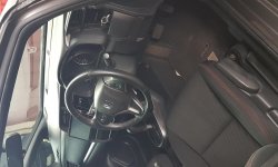 Honda Jazz RS A/T ( Matic ) 2017 Abu2 New Model Km 68rban Siap Pakai Good Condition 5