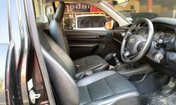 Toyota Hilux S-Cab 2.0 L M/T BENSIN 2018 6