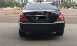 Mercedes-Benz S 300 2008 Hitam 4