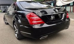 Mercedes-Benz S 300 L 2008 Hitam 5