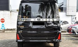 Toyota Voxy CVT 2019 MPV 2