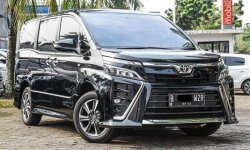 Toyota Voxy CVT 2019 1