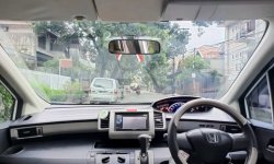 Honda Freed 1.5 5