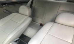 BMW 318i 2003 Biru 7