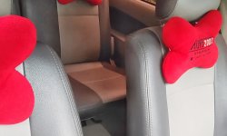 Dijual Toyota Rush Tipe S 1.5 M/T, Silver Metalik, KM 109.078, 2013, Surabaya 5