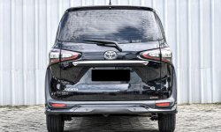 Toyota Sienta Q 2018 MPV 4