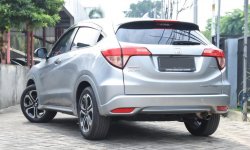 Honda HR-V E 2018 1