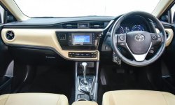 Toyota Corolla Altis V 1.8 Automatic 2019 5